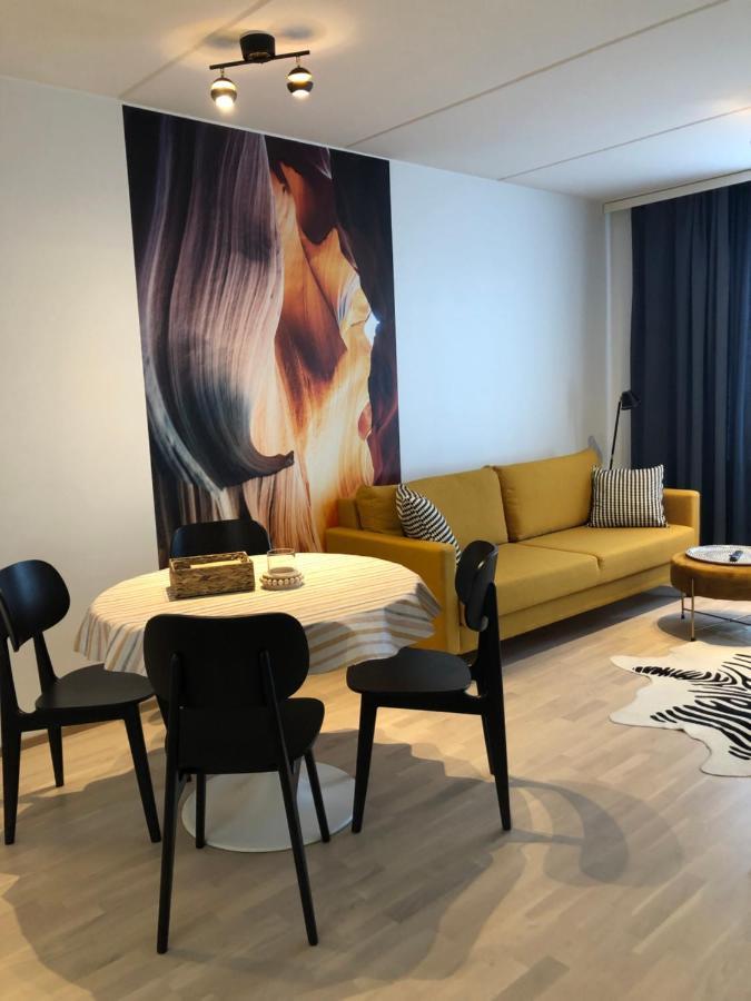 2 Rooms, In Front Of The Sea, Free Parking Oulu Esterno foto
