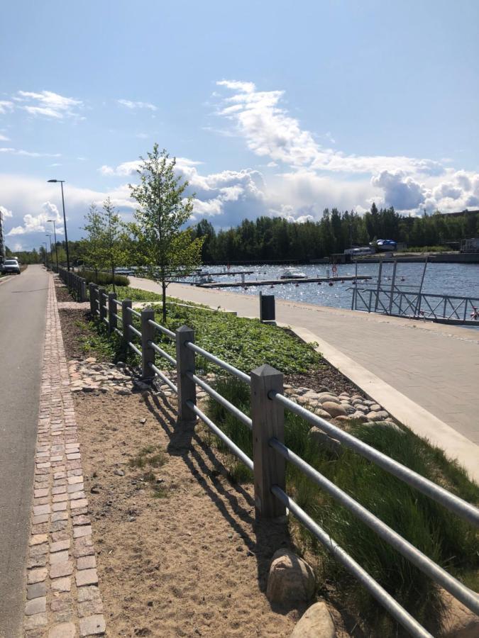 2 Rooms, In Front Of The Sea, Free Parking Oulu Esterno foto